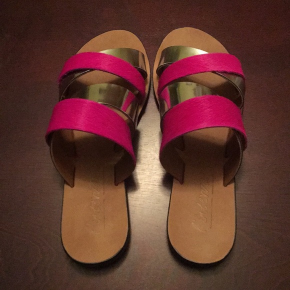 Intervalle Slide Sandals 🤩 - Picture 5 of 6